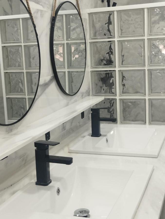 Cervantes Rooms Cadice Esterno foto